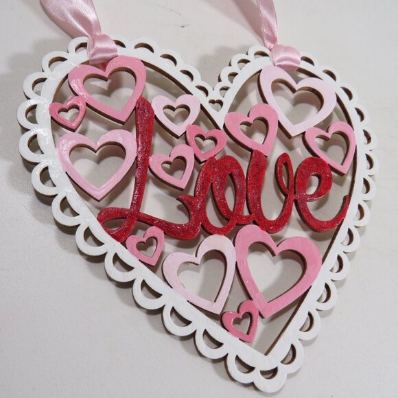 Intricate (3) Wood Heart Signs Laser Cut and Metallic Paint - Picture 6 of 9